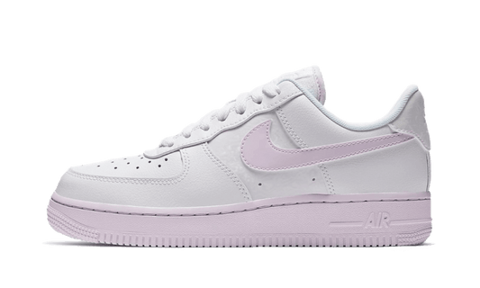 Air Force 1 Low ’07 Barely Grape