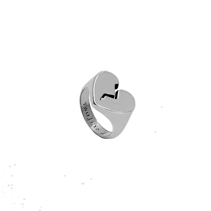 Twojeys Broken Heart Ring
