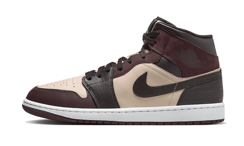 Air Jordan 1 Mid SE Paris YMCA