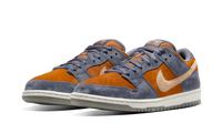 Nike SB Dunk Low Light Carbon Monarch