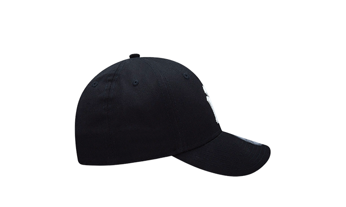 League Essential 9FORTY Cap New York Yankees Black (8872694284615)