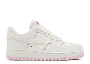 Nike Air Force 1 Low Valentine's Day (2025) (10004598915399)