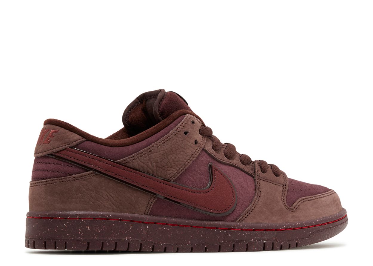 Nike SB Dunk Low City Of Love Burgundy Crush (9865359491399)