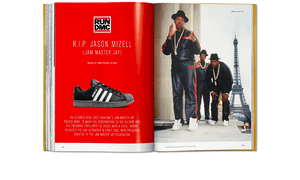 Sneaker Freaker. The Ultimate Sneaker Book (8897841660231)