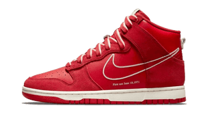 Dunk High First Use University Red