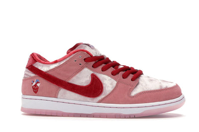 Nike SB Dunk Low StrangeLove Skateboards