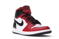 Air Jordan 1 Retro High Satin Snake Chicago