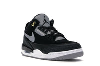 Air Jordan 3 Retro Tinker Black Cement Gold