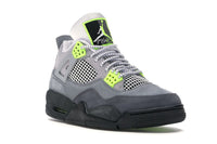 Air Jordan 4 Retro SE 95 Neon