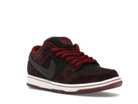 Nike SB Dunk Low Riot Skateshop