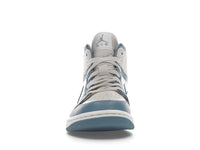 Air Jordan 1 Mid UNC 2022