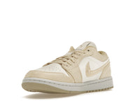 Air Jordan 1 Low SE Team Gold