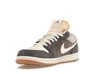 Air Jordan 1 Low SNKRS Day Korea Magpie 2023