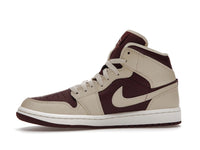 Air Jordan 1 Mid SE Split Beach Cherrywood Red