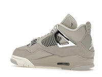Air Jordan 4 Retro Frozen Moments
