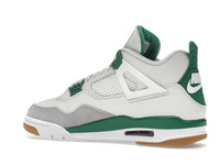 Air Jordan 4 Retro SB Pine Green