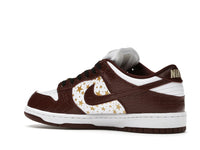 Nike SB Dunk Low Supreme Stars Barkroot Brown 2021