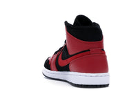 Air Jordan 1 Mid Reverse Bred