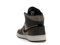 Air Jordan 1 Mid SE Night Stadium