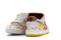 Nike SB Dunk Low Street Hawker 2021