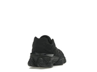 New Balance 9060 Triple Black