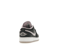 Air Jordan 1 Low SE Black Iced Lilac