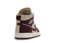 Air Jordan 1 Mid SE Split Beach Cherrywood Red