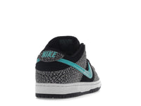 Nike SB Dunk Low atmos Elephant