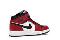 Air Jordan 1 Mid Chicago Black Toe