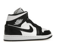 Air Jordan 1 Mid Panda