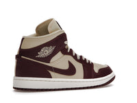 Air Jordan 1 Mid SE Split Beach Cherrywood Red