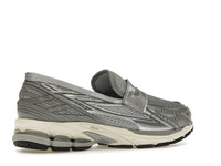 New Balance 1906L Metallic Silver