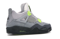 Air Jordan 4 Retro SE 95 Neon