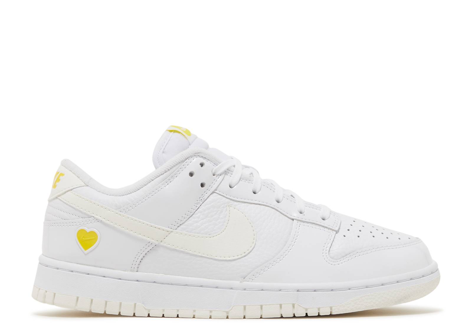 Nike Dunk Low Yellow Heart (9865632612679)